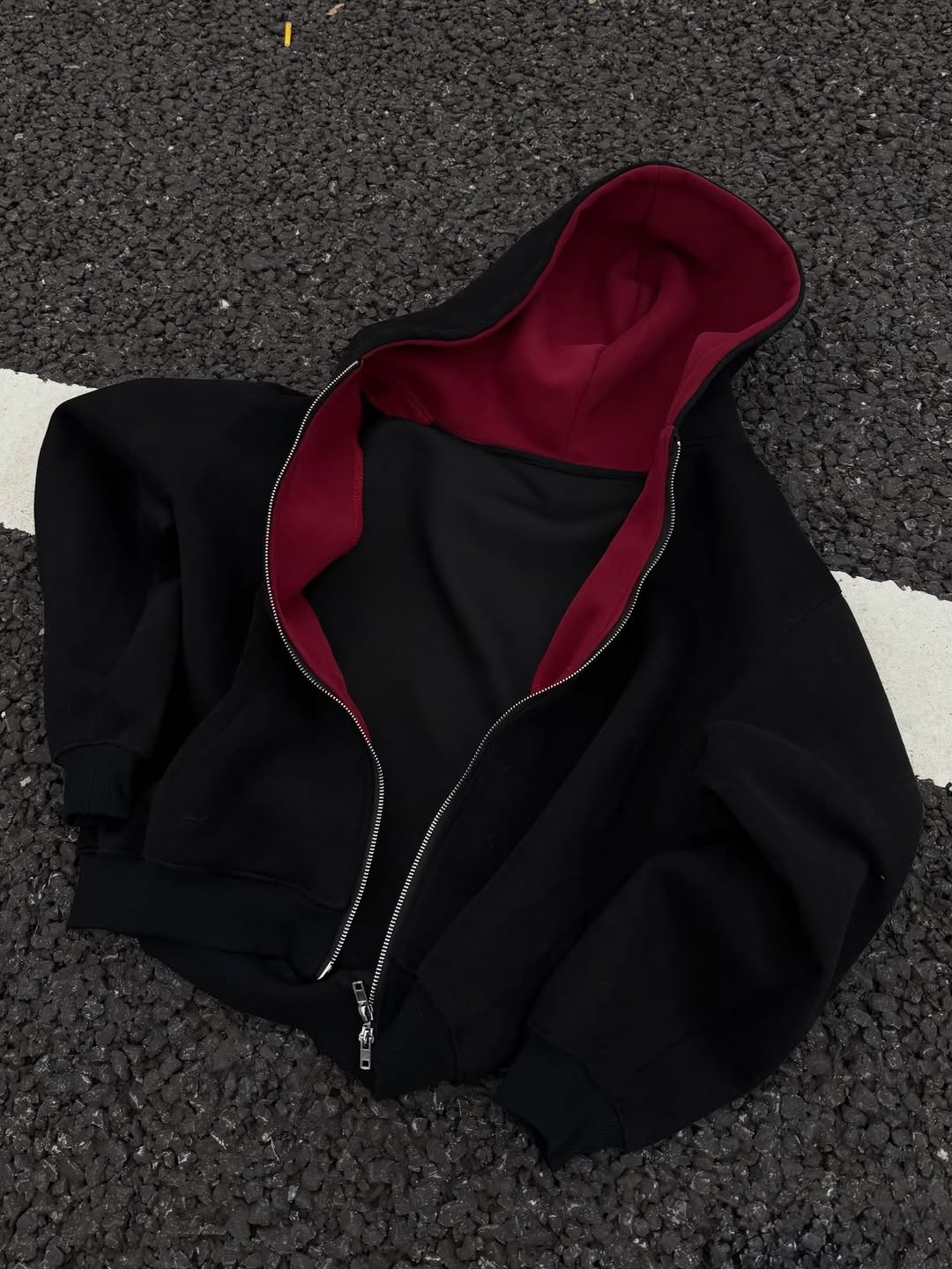 Contrast Lined Zip-Up Hoodie