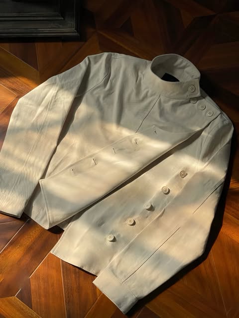 Asymmetric Side-Buttoning Fencing Jacket