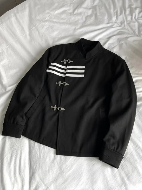 Triple-Striped Fireman Clasp Fencing Jacket