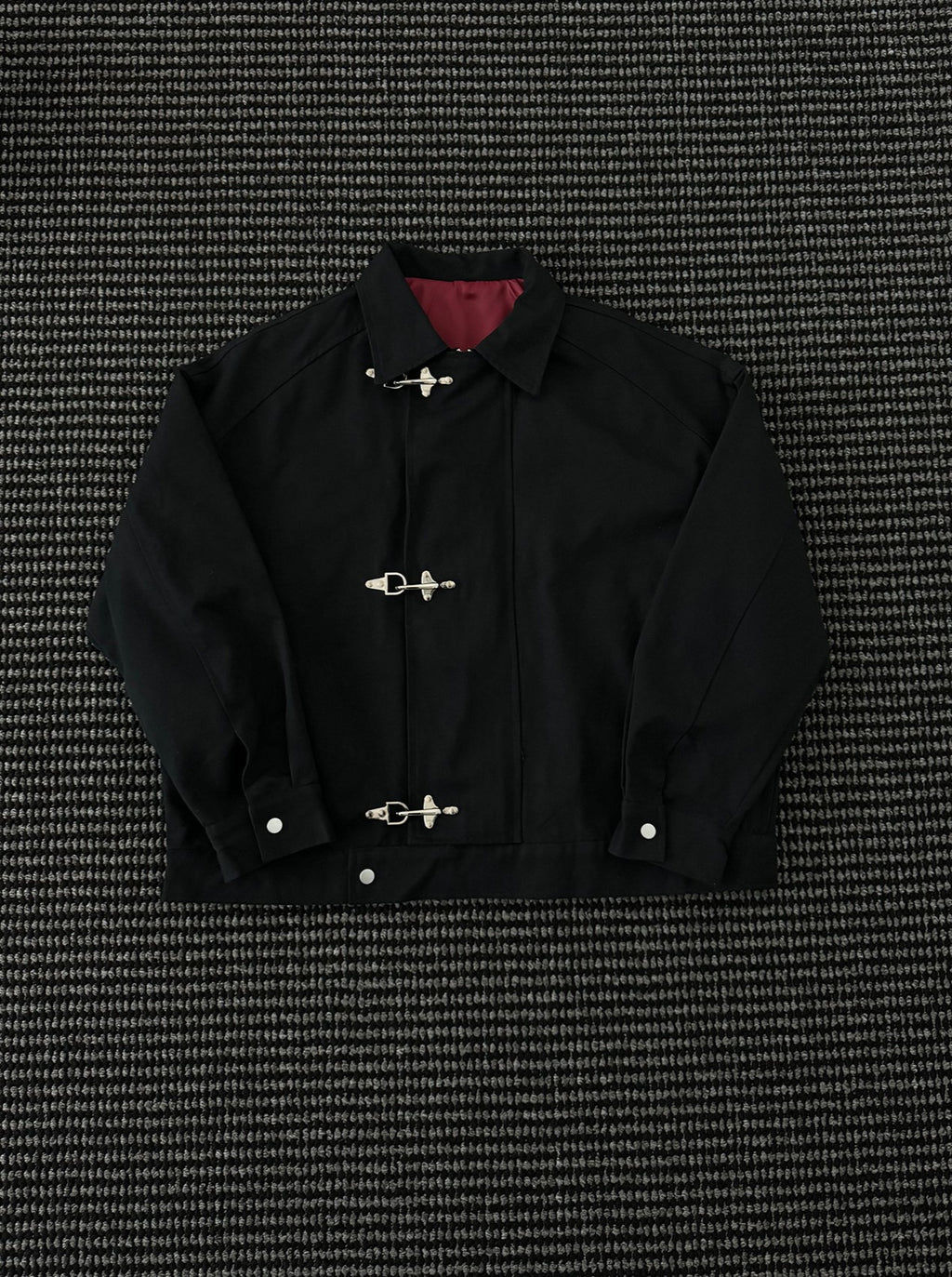 Fireman Jacket clasp closure
