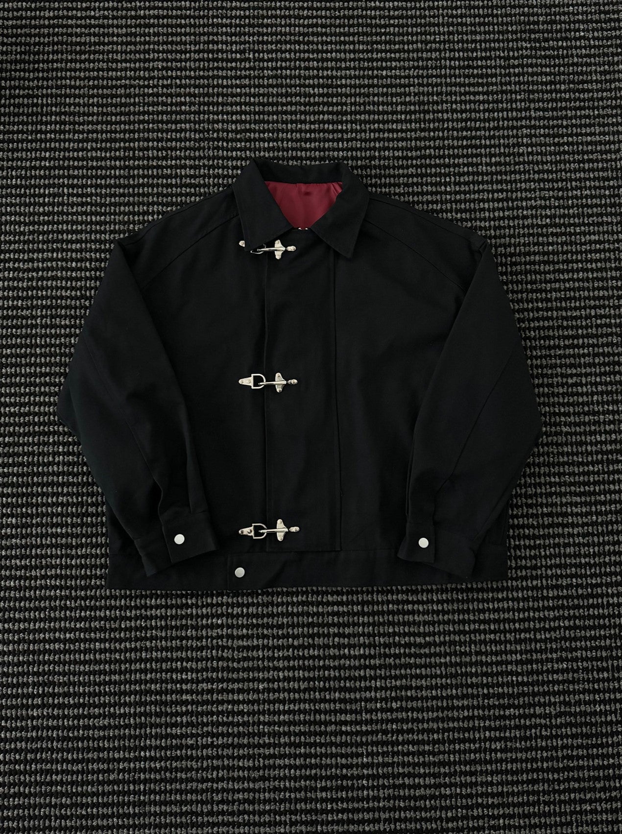 Fireman Jacket clasp closure
