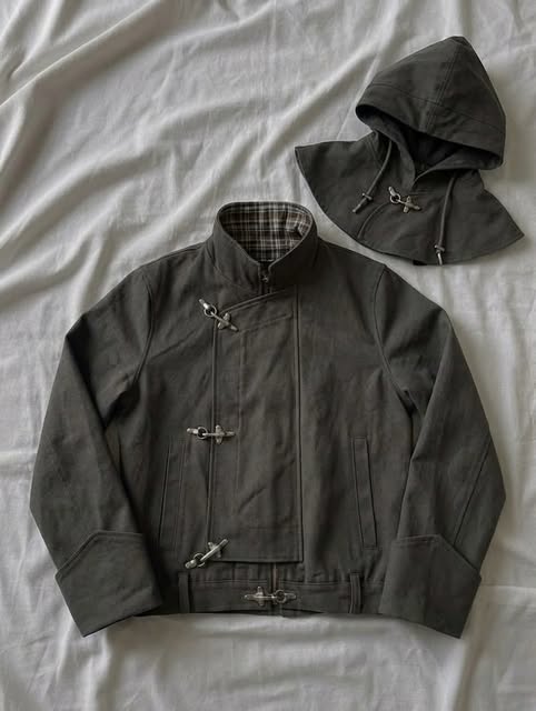 Detachable Hooded Fireman Clasp Military Jacket