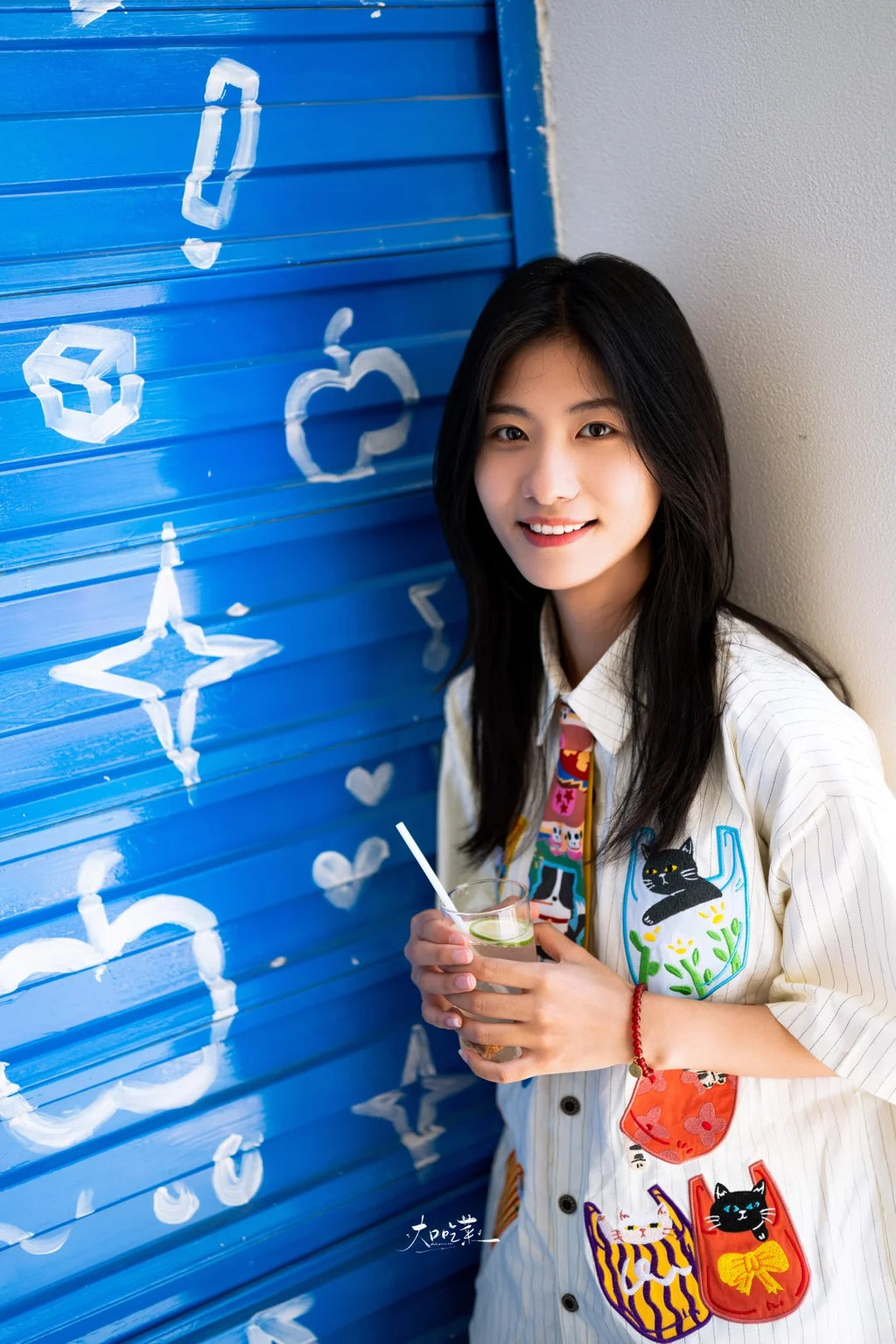Kawaii Cat Print Pinstripe Short-Sleeve Button-Up